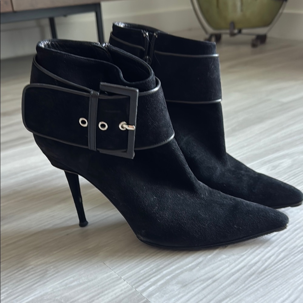 Manolo Blahnik Black Heeled Boots with Stiletto Heel